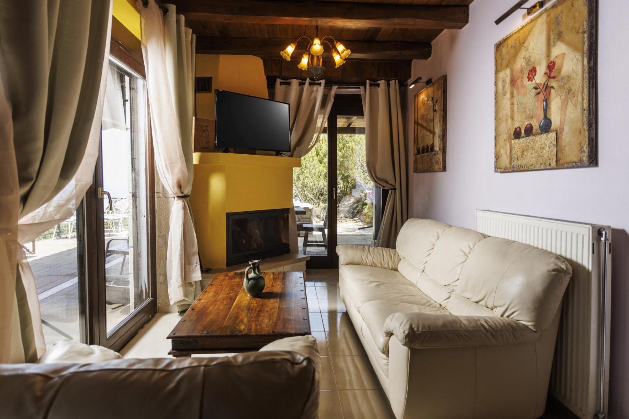Akritas Ef Zin Villas & Suites ปัลลูรี ภายนอก รูปภาพ
