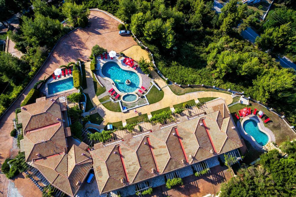 Akritas Ef Zin Villas & Suites ปัลลูรี ภายนอก รูปภาพ